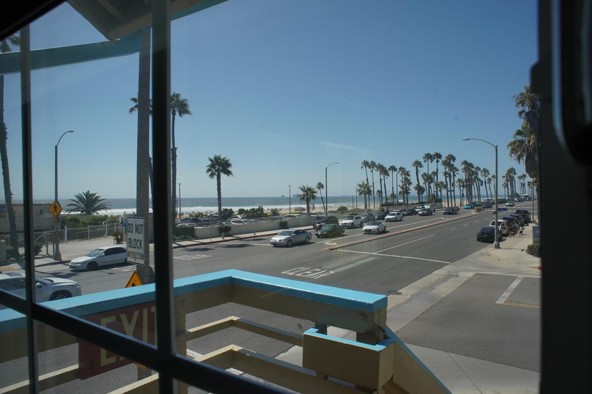 Huntington Surf Inn Хантингтон-Бич Экстерьер фото