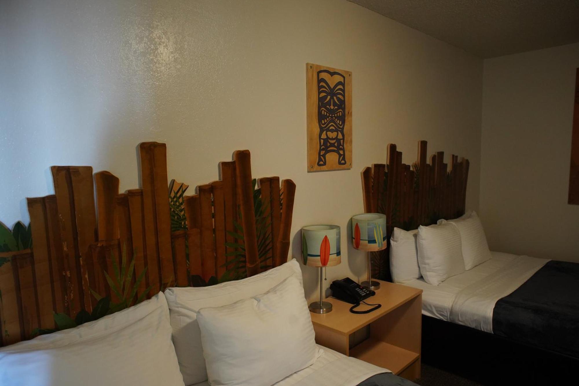 Huntington Surf Inn Хантингтон-Бич Экстерьер фото