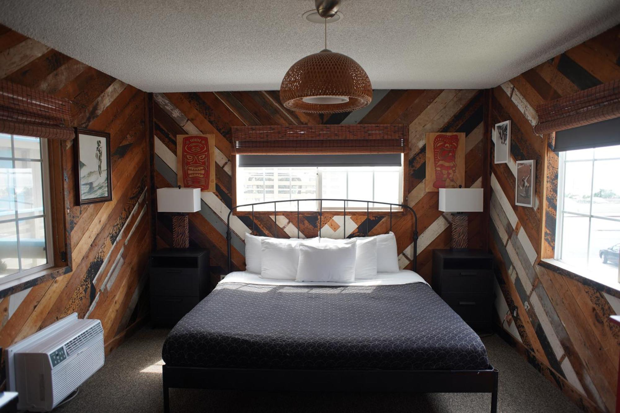 Huntington Surf Inn Хантингтон-Бич Экстерьер фото
